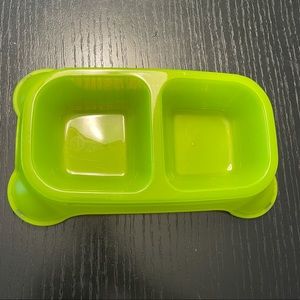 🎉HP🎉EUC Lime green pet bowl
